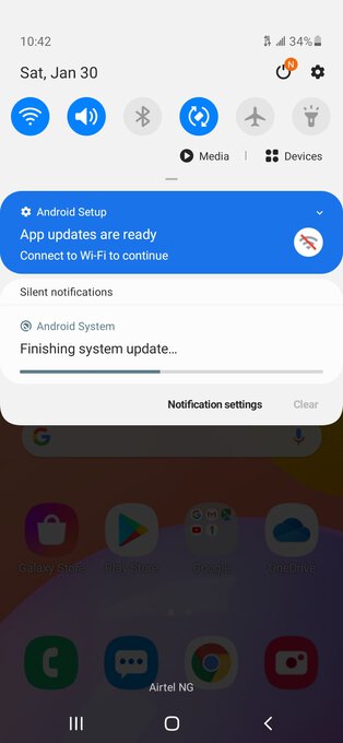 Screenshot_20210130-224215_One UI Home.jpg